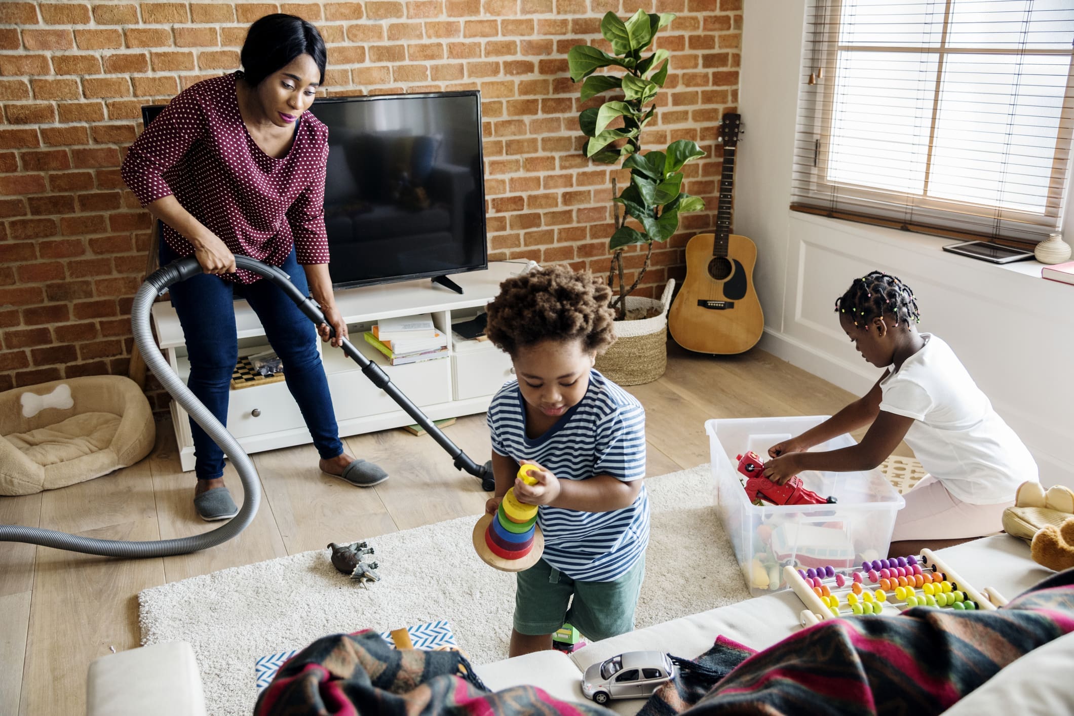 Looking for big ideas on how to store kids' stuff in small spaces?